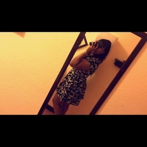 Meet your Posher, Dawnyea